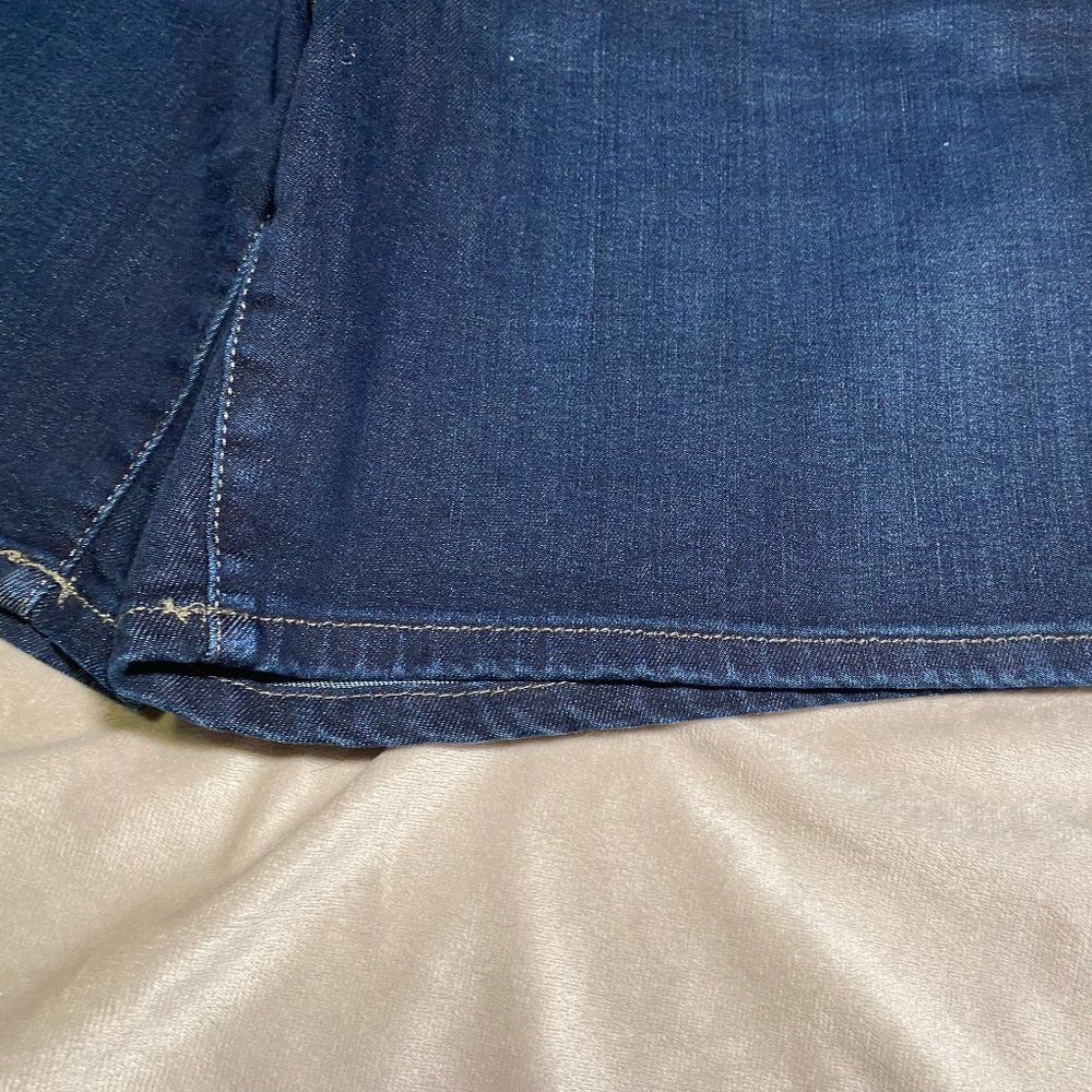 Style & Co petite denim shorts - Picture 5 of 8